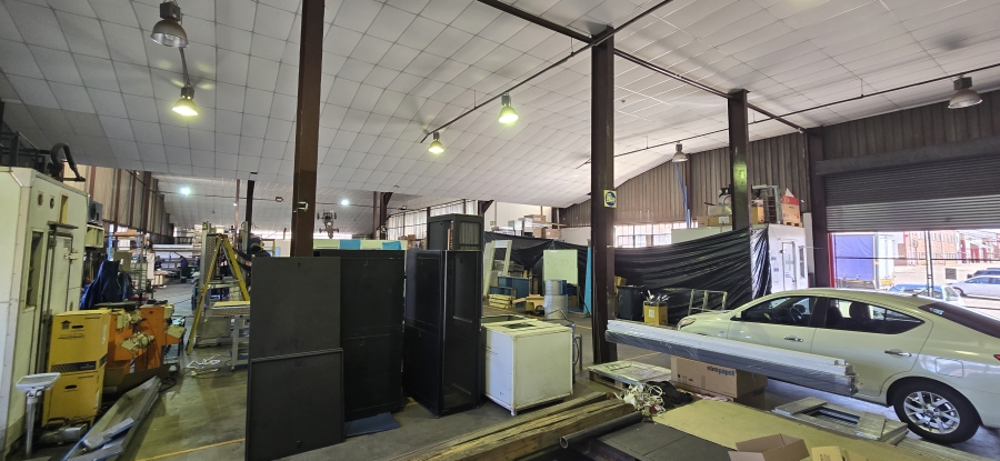 To Let Commercial Property for Rent in Robertville Gauteng