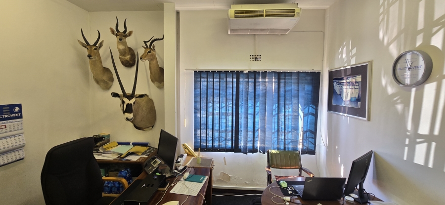 To Let Commercial Property for Rent in Robertville Gauteng