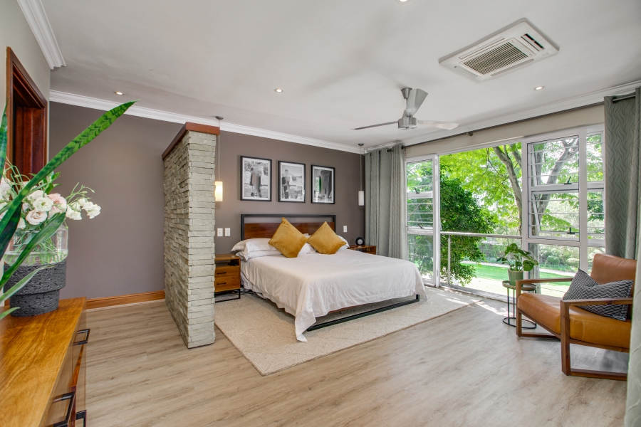 5 Bedroom Property for Sale in Bryanston Gauteng