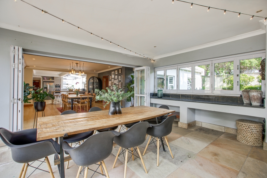 5 Bedroom Property for Sale in Bryanston Gauteng