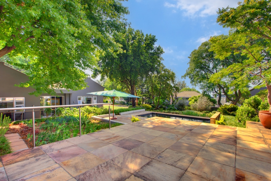 5 Bedroom Property for Sale in Bryanston Gauteng