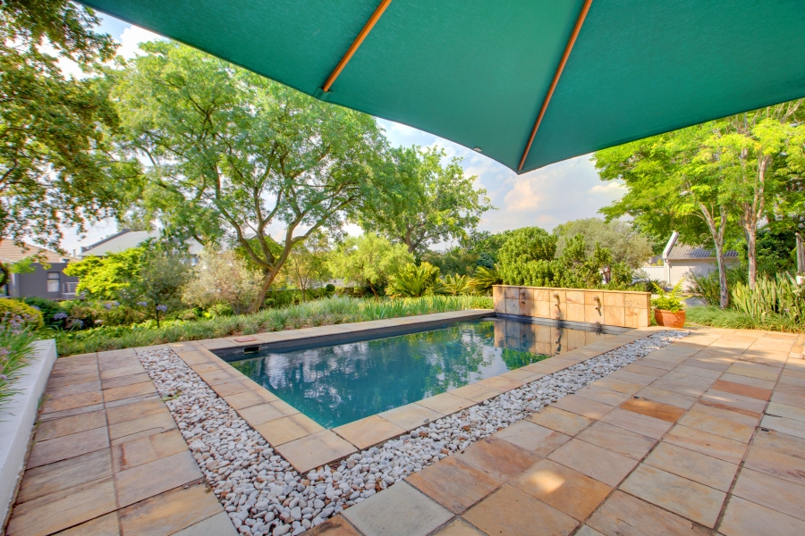 5 Bedroom Property for Sale in Bryanston Gauteng