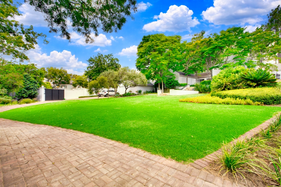 5 Bedroom Property for Sale in Bryanston Gauteng