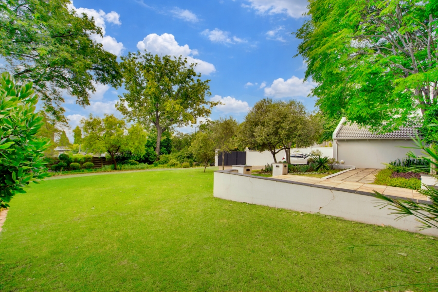 5 Bedroom Property for Sale in Bryanston Gauteng