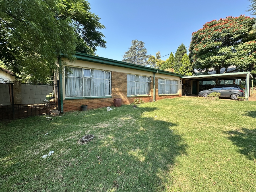 3 Bedroom Property for Sale in Tileba Gauteng