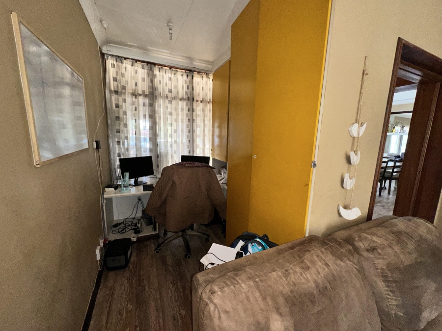 3 Bedroom Property for Sale in Tileba Gauteng