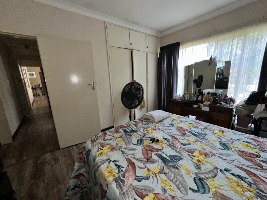 3 Bedroom Property for Sale in Tileba Gauteng