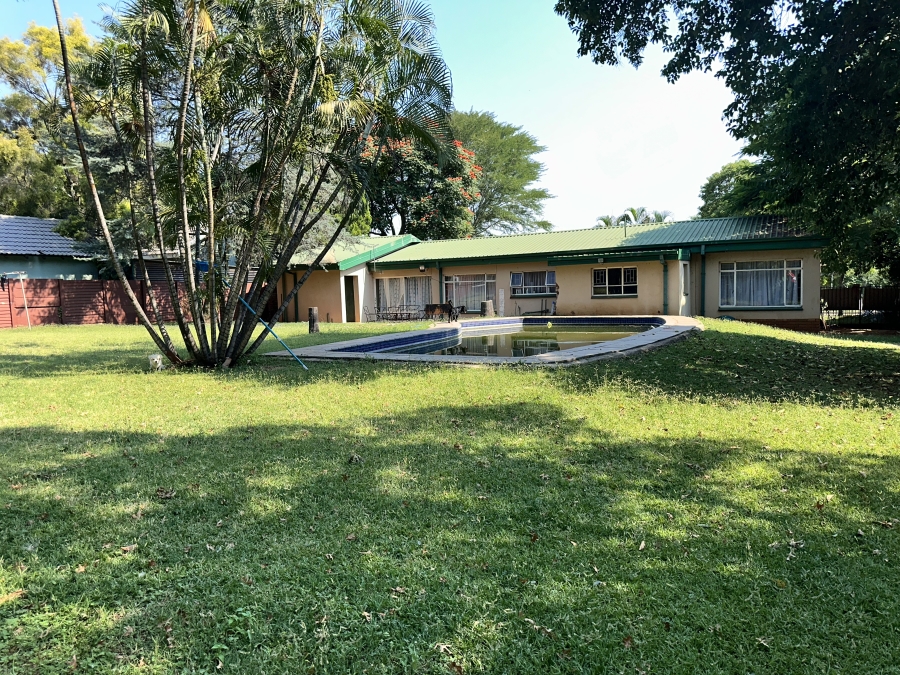 3 Bedroom Property for Sale in Tileba Gauteng