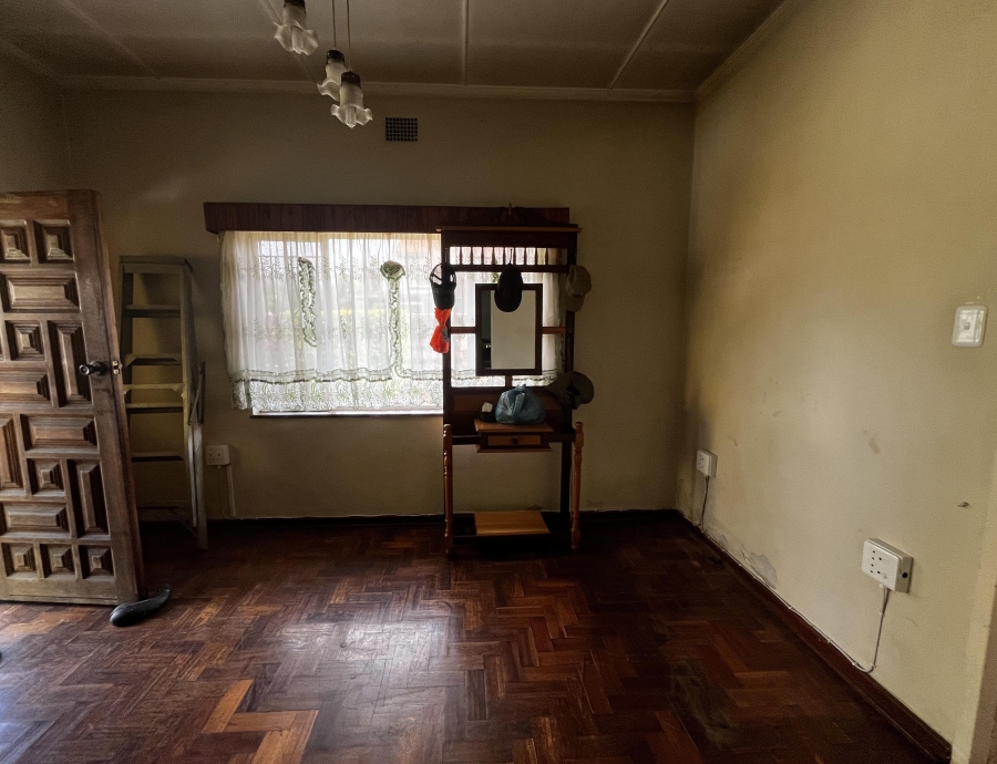 4 Bedroom Property for Sale in Les Marais Gauteng