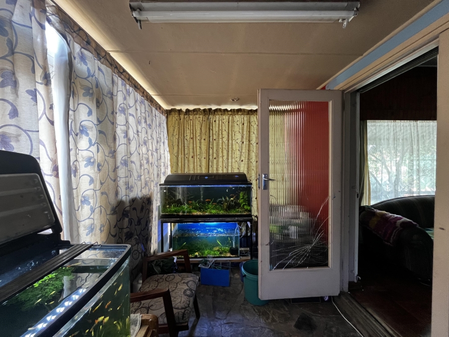 4 Bedroom Property for Sale in Les Marais Gauteng