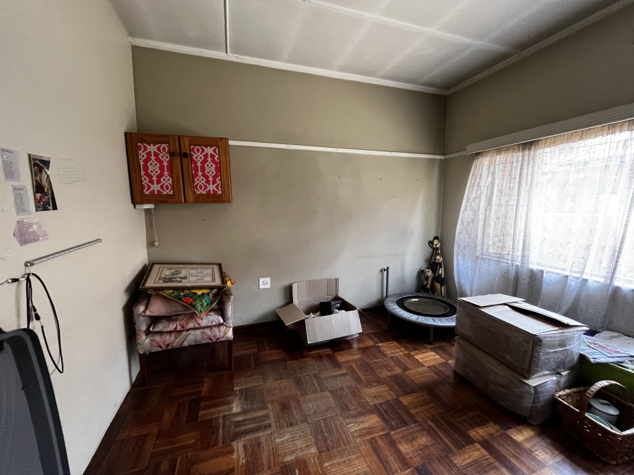 4 Bedroom Property for Sale in Les Marais Gauteng