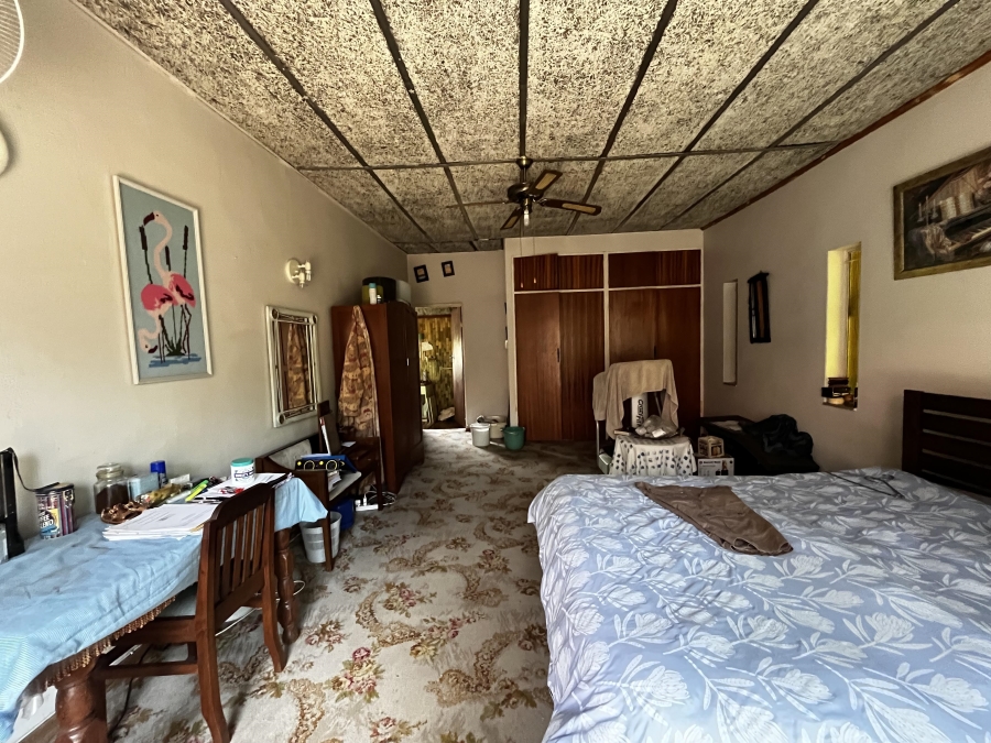 4 Bedroom Property for Sale in Les Marais Gauteng