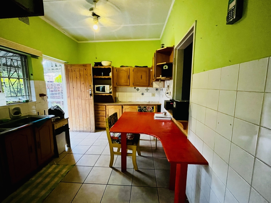 4 Bedroom Property for Sale in Les Marais Gauteng