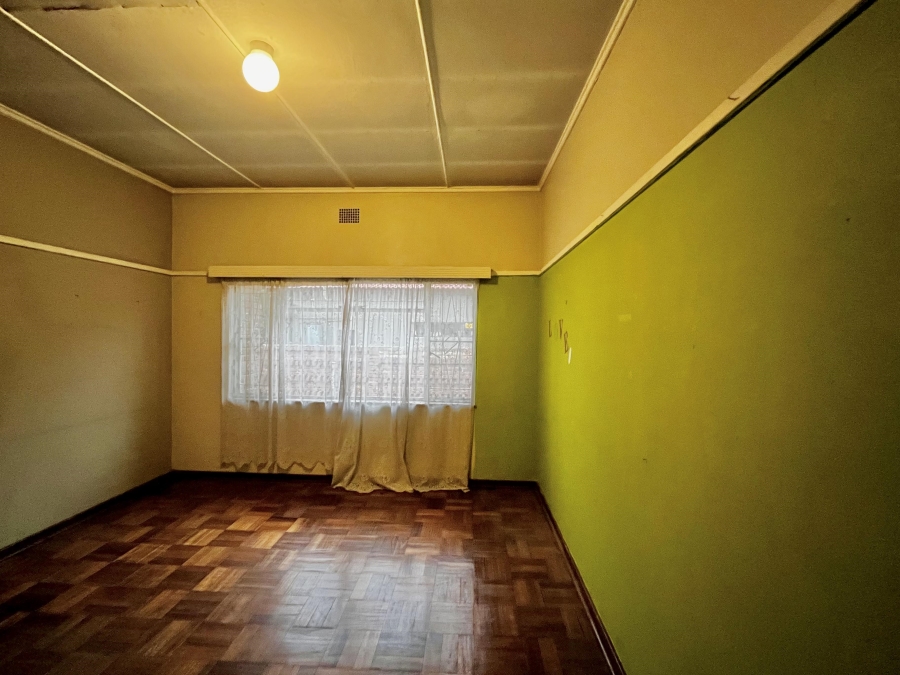 4 Bedroom Property for Sale in Les Marais Gauteng