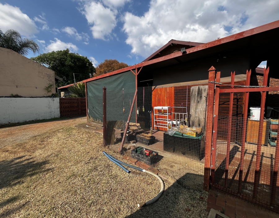 4 Bedroom Property for Sale in Les Marais Gauteng