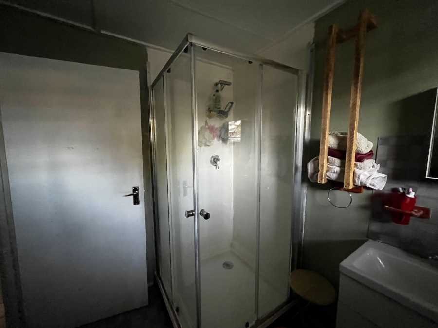 4 Bedroom Property for Sale in Les Marais Gauteng