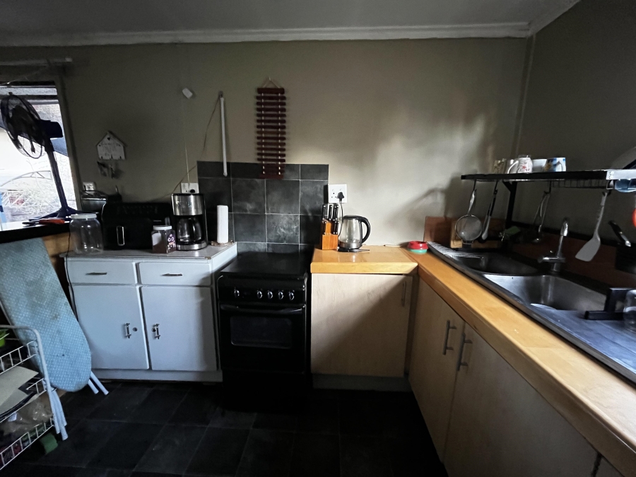 4 Bedroom Property for Sale in Les Marais Gauteng