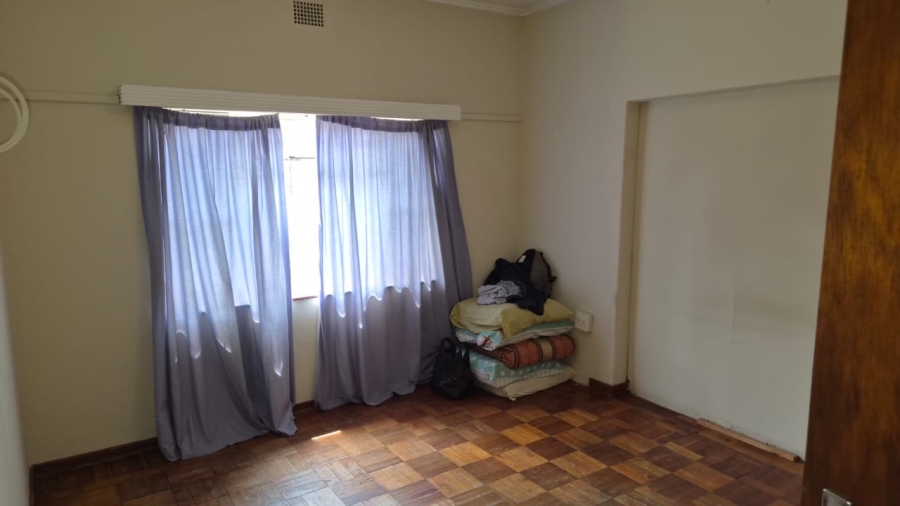 4 Bedroom Property for Sale in Les Marais Gauteng