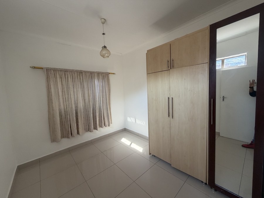 To Let 2 Bedroom Property for Rent in Erasmia Gauteng