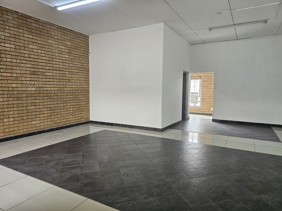 To Let Commercial Property for Rent in Laudium Gauteng