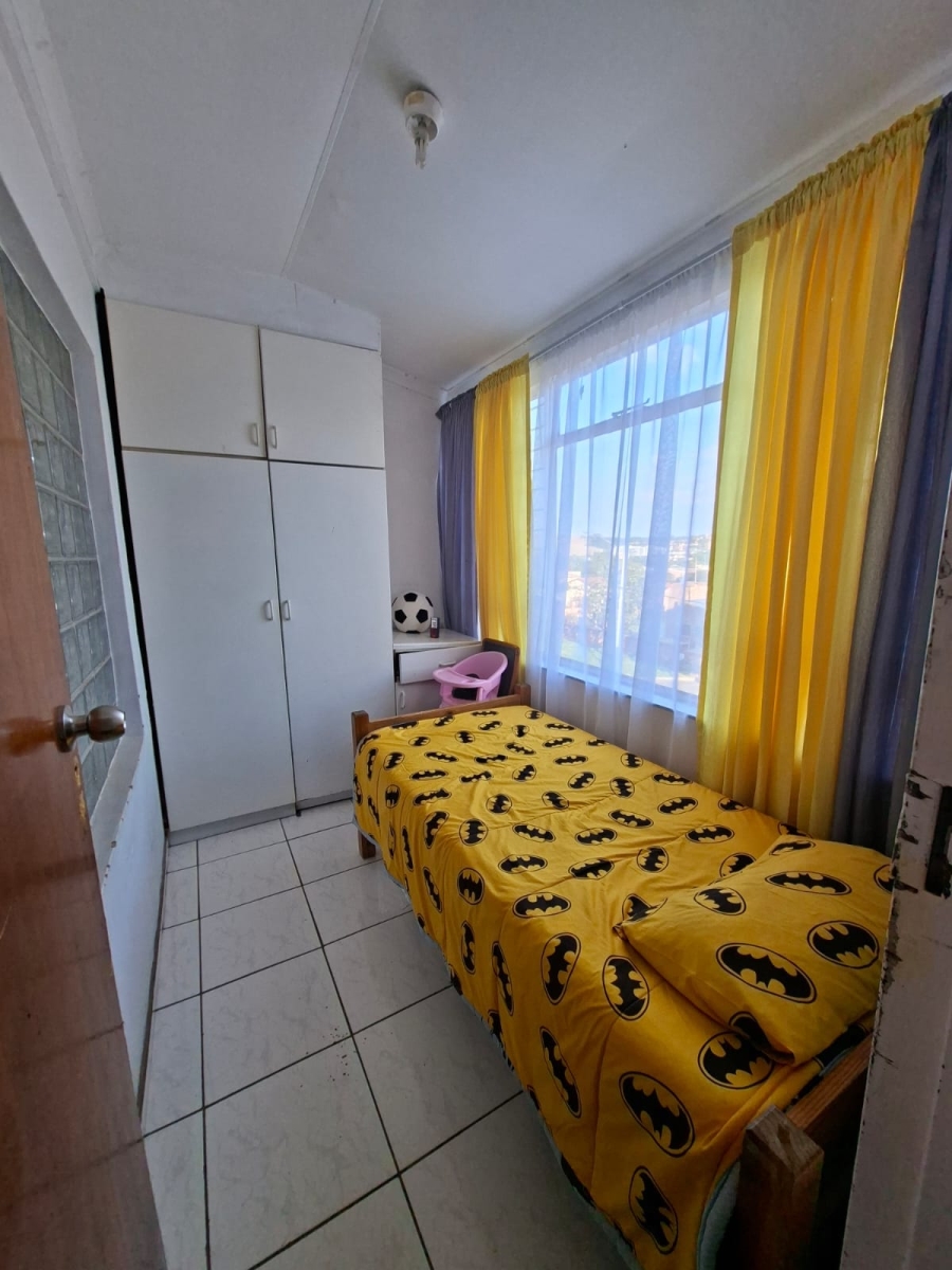 2 Bedroom Property for Sale in Laudium Gauteng