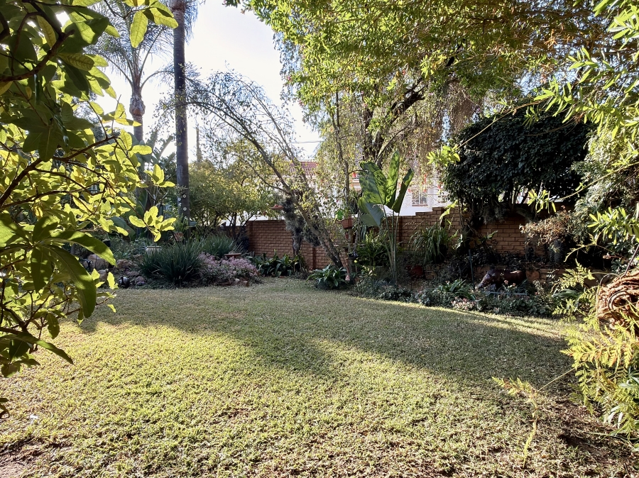 3 Bedroom Property for Sale in Val de Grace Gauteng