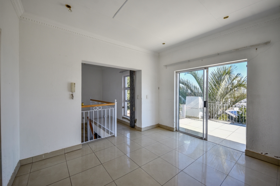 10 Bedroom Property for Sale in Waterkloof Ridge Gauteng