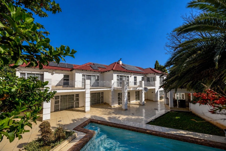 10 Bedroom Property for Sale in Waterkloof Ridge Gauteng