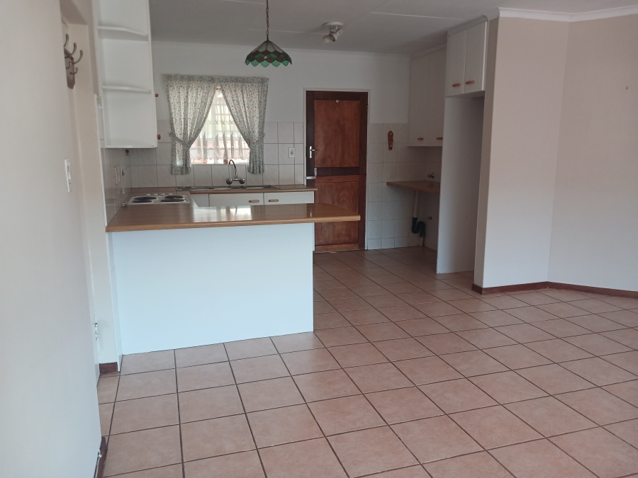 3 Bedroom Property for Sale in Die Hoewes Gauteng