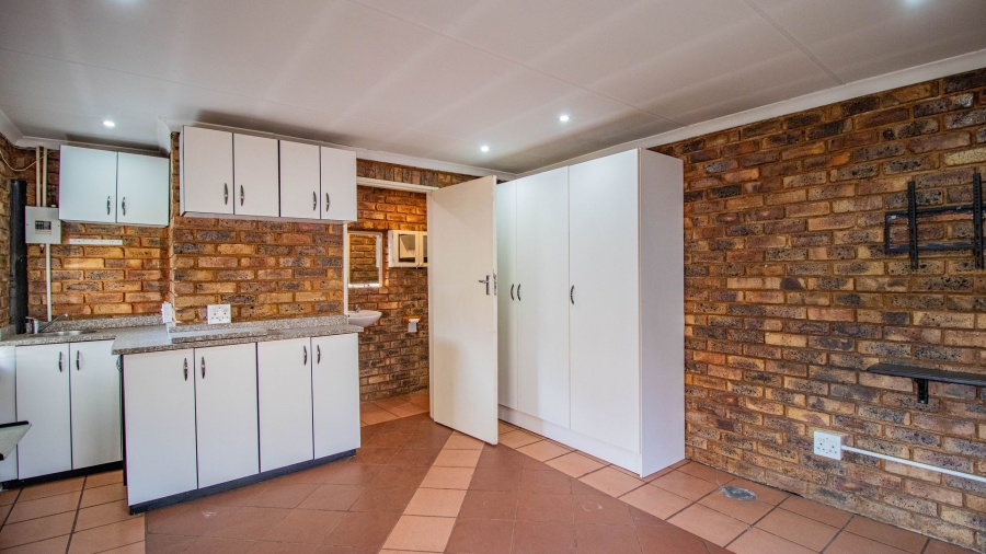 3 Bedroom Property for Sale in Hercules Gauteng