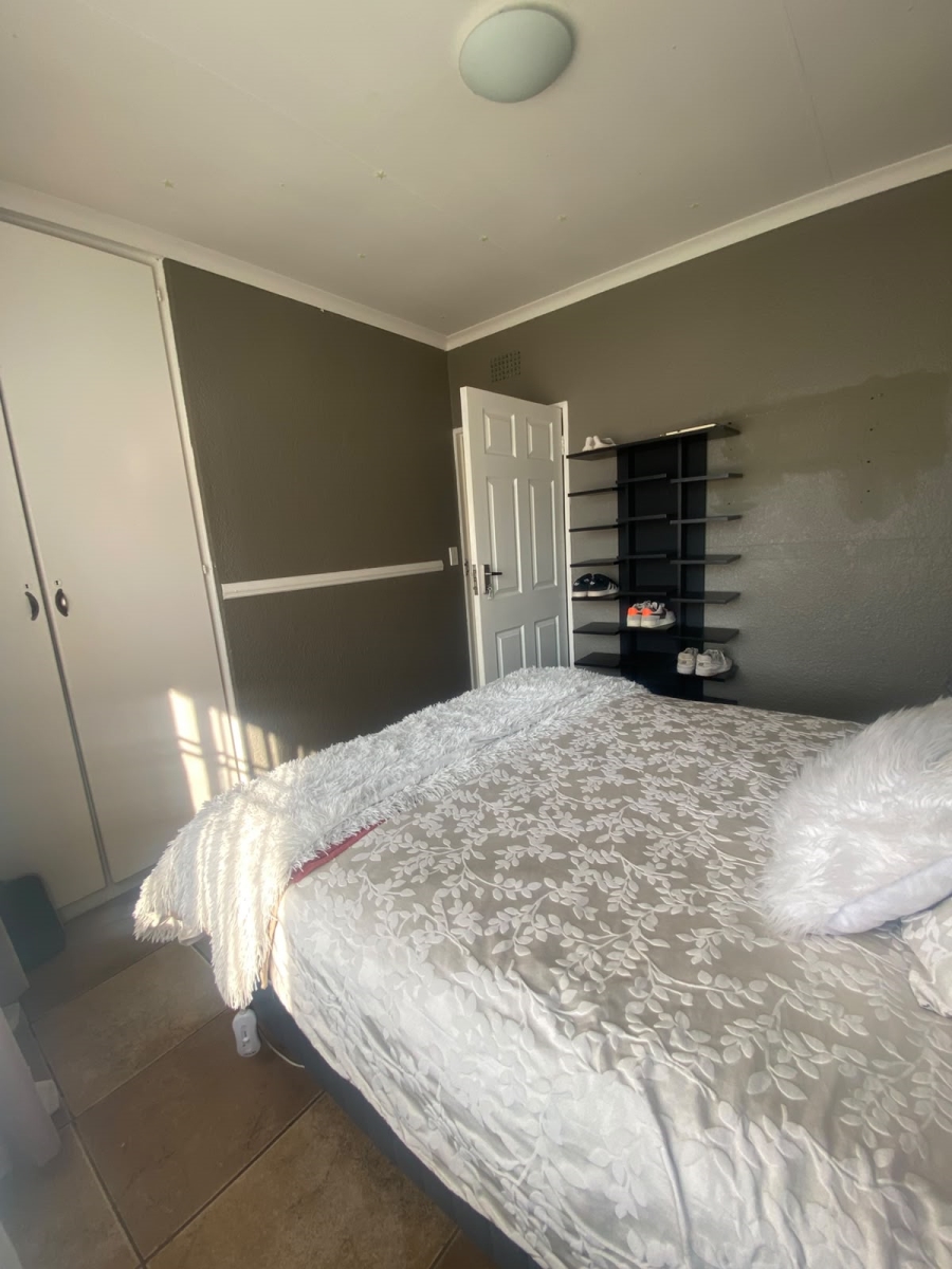 4 Bedroom Property for Sale in Glen Marais Gauteng