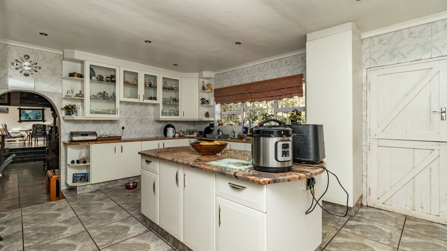 4 Bedroom Property for Sale in Eastleigh Ridge Gauteng