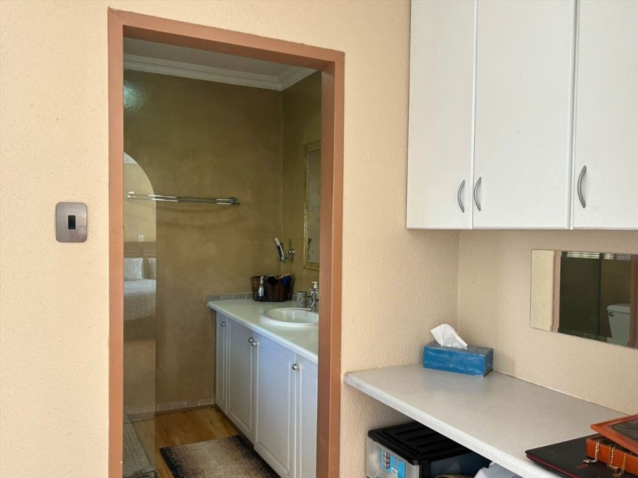 3 Bedroom Property for Sale in Beyers Park Gauteng