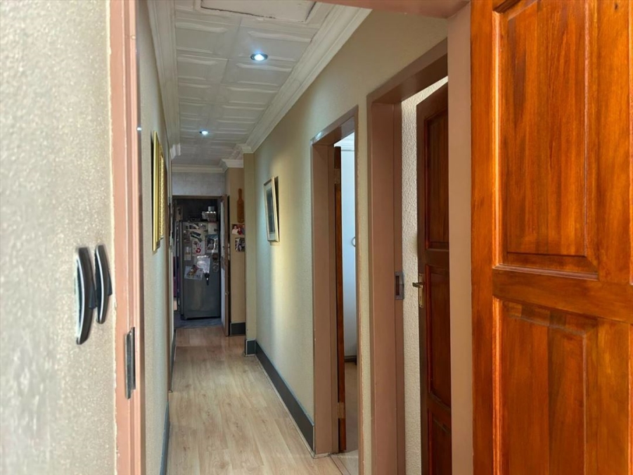 3 Bedroom Property for Sale in Beyers Park Gauteng