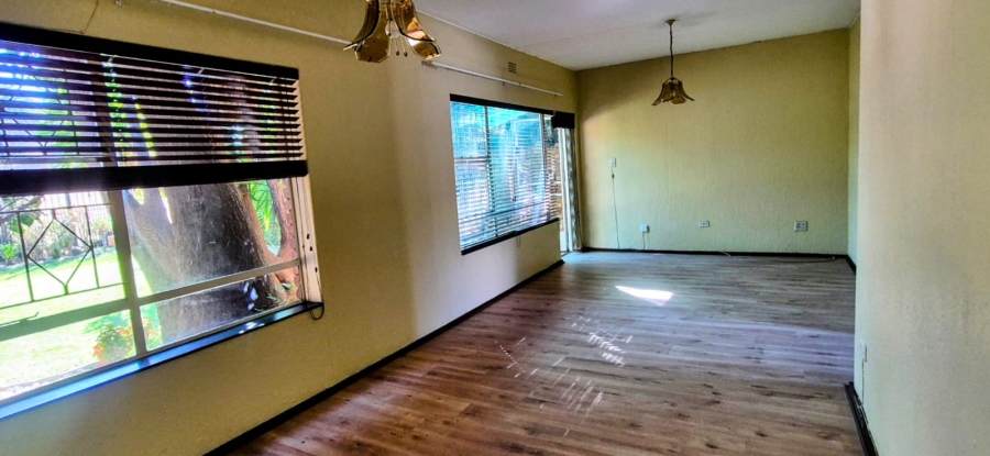 2 Bedroom Property for Sale in Birchleigh Gauteng