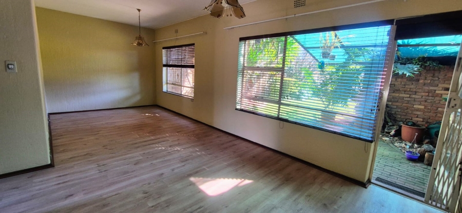 2 Bedroom Property for Sale in Birchleigh Gauteng