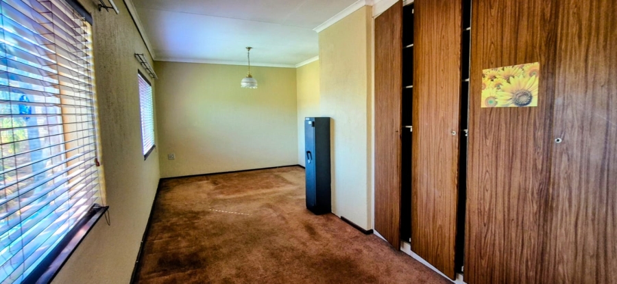 2 Bedroom Property for Sale in Birchleigh Gauteng