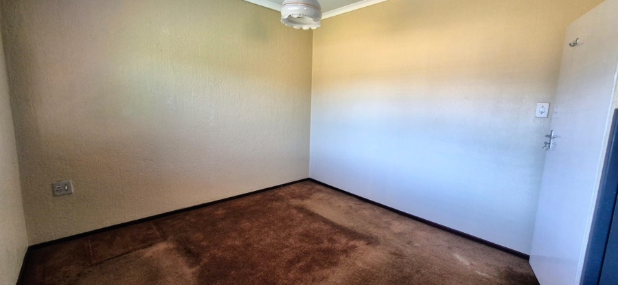2 Bedroom Property for Sale in Birchleigh Gauteng