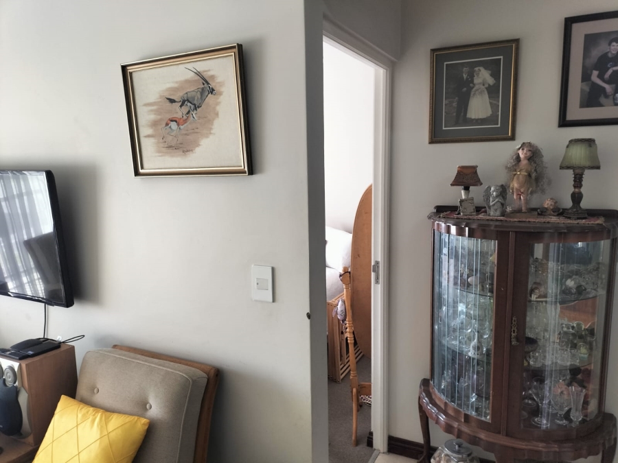 1 Bedroom Property for Sale in Brentwood Park AH Gauteng