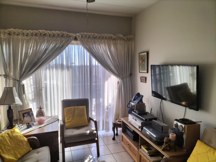 1 Bedroom Property for Sale in Brentwood Park AH Gauteng