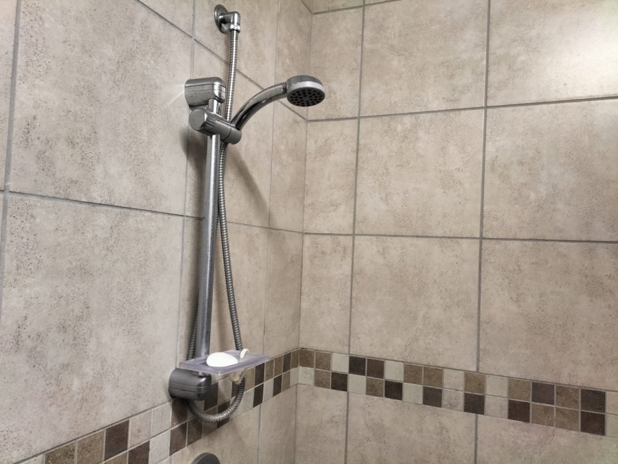 1 Bedroom Property for Sale in Brentwood Park AH Gauteng