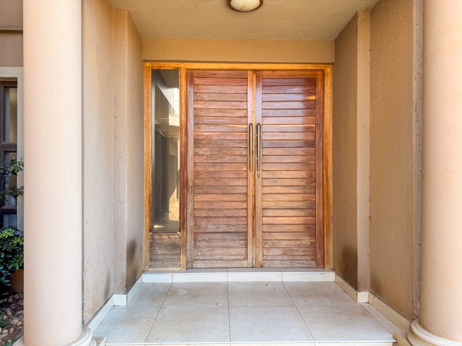 4 Bedroom Property for Sale in Blue Saddle Ranches Gauteng
