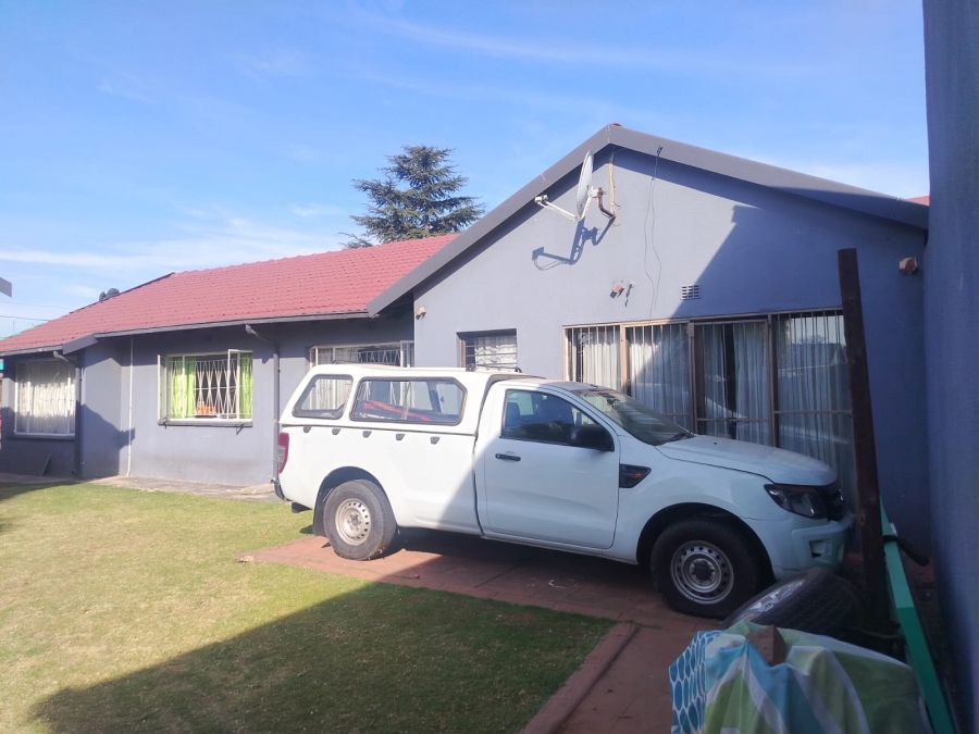 To Let 3 Bedroom Property for Rent in Freeway Park Gauteng