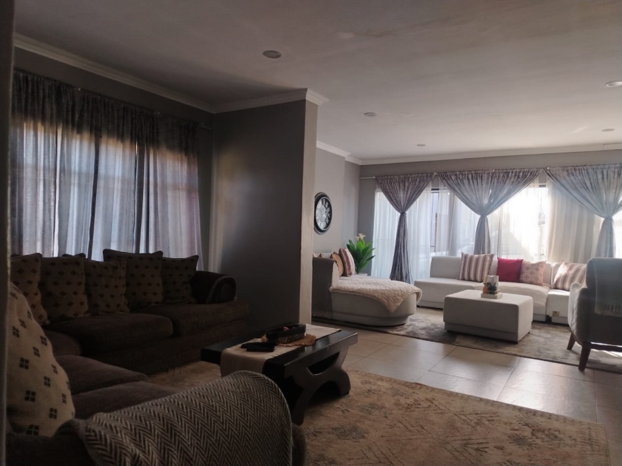 To Let 3 Bedroom Property for Rent in Freeway Park Gauteng