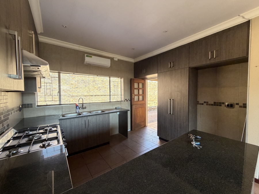 3 Bedroom Property for Sale in Silverton Gauteng