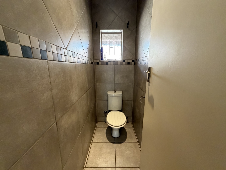 3 Bedroom Property for Sale in Silverton Gauteng