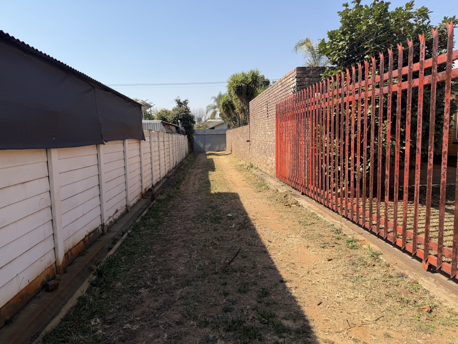 3 Bedroom Property for Sale in Silverton Gauteng