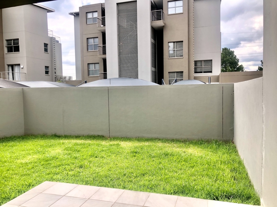 To Let 3 Bedroom Property for Rent in Broadacres Gauteng
