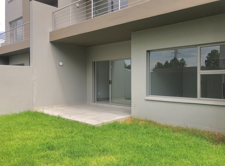 To Let 3 Bedroom Property for Rent in Broadacres Gauteng