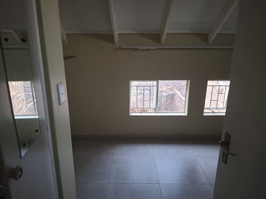 To Let 3 Bedroom Property for Rent in Garsfontein Gauteng